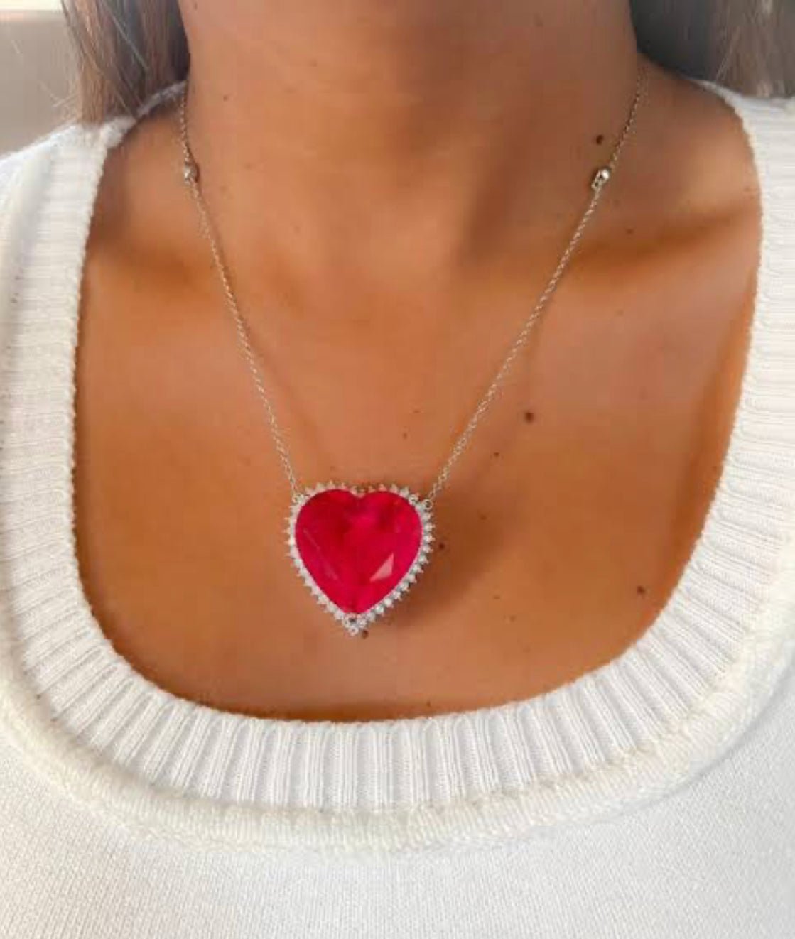 colar coracao rosa - Pétala Jóias