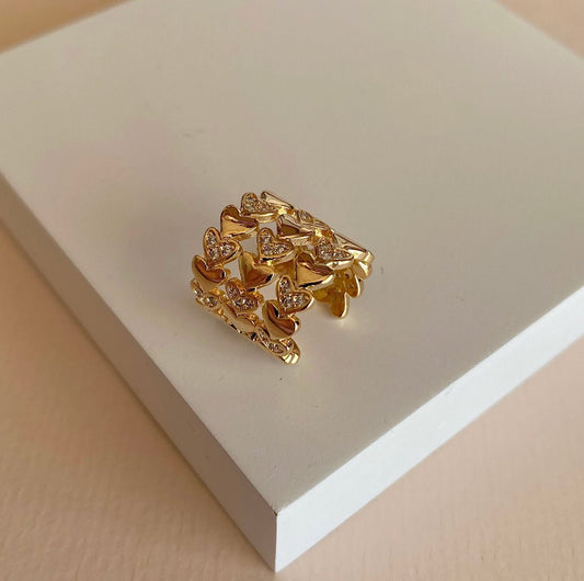 PIERCING FAKE TRIPLO CORAÇÕES OURO - Pétala Jóias